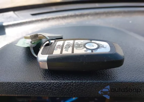 2019 Ford Explorer Xlt из США, поврежденный, VIN 1FM5K8D88KGB47445